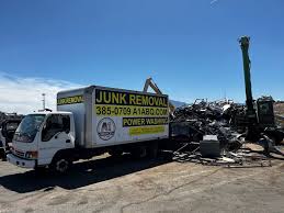 Best Estate Cleanout  in Lakes East, CT